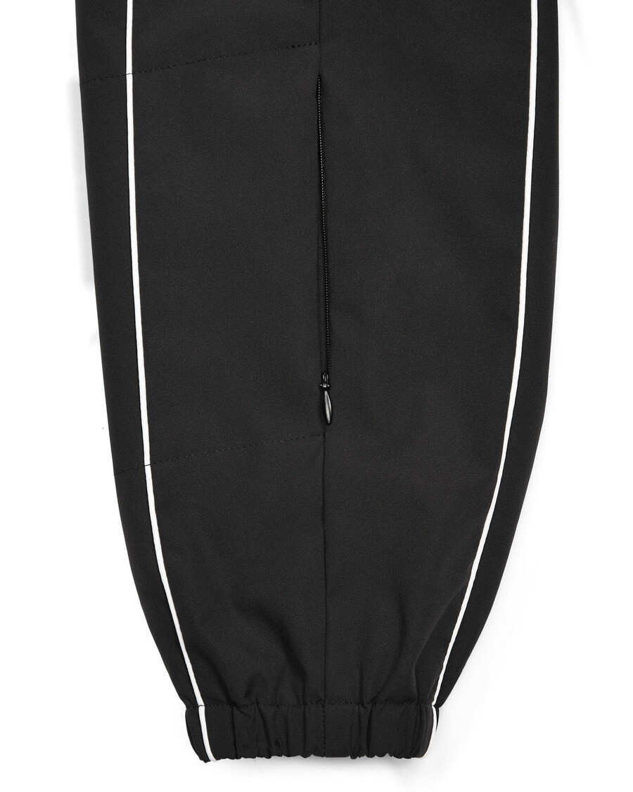 トラップスター ハイパードライブ パイプ ウィンドブレーカー - ブラック