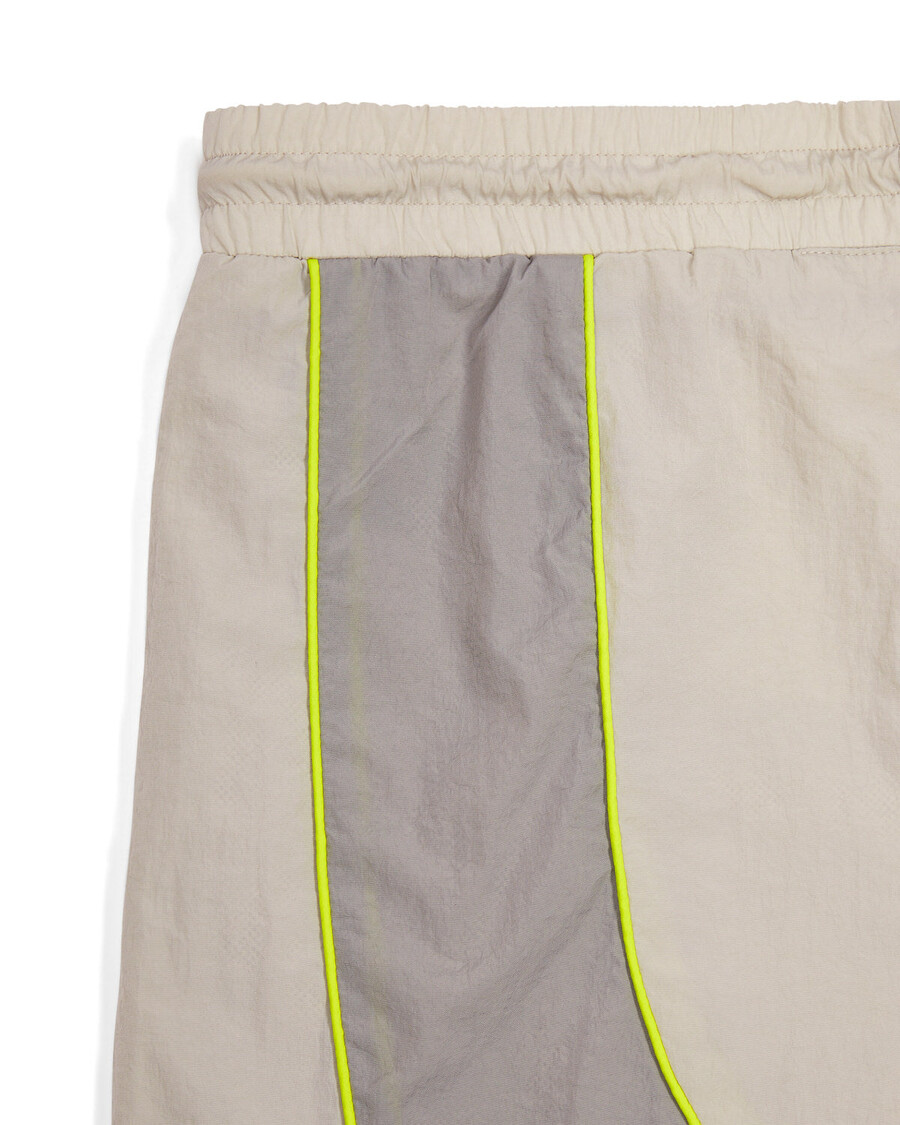 Trapstar Irongate T Panel Shell Shorts - Greige