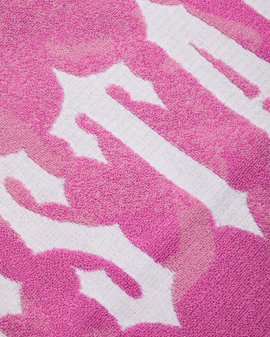 Trapstar Irongate Beach Towel - Pink Camo